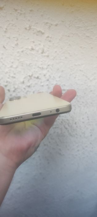 Vivo y16 32gb стильный