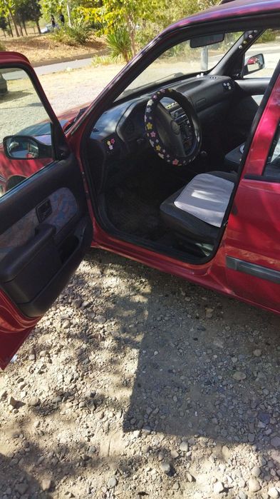 Пежо 106 бензи 50 коня