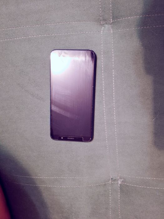 Телефон хуавей Honor 9S