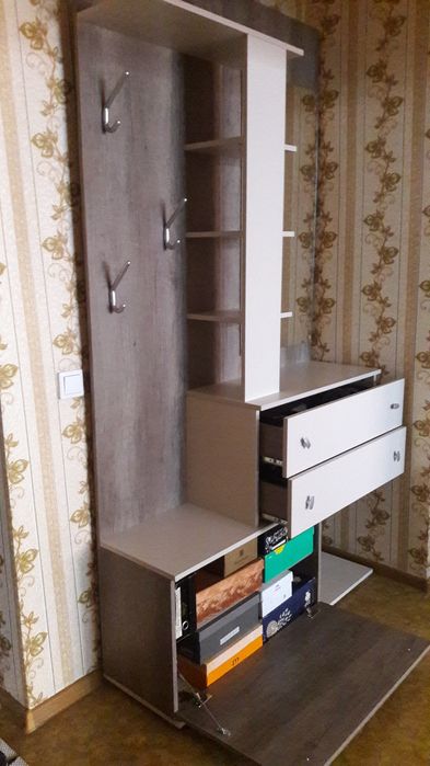 Прихожая с зеркалом