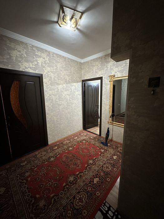 Uy sotiladi qoyliq 4 18 dom metro matonat