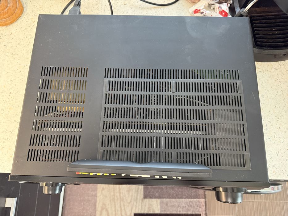 Denon AVR-1910 resiver