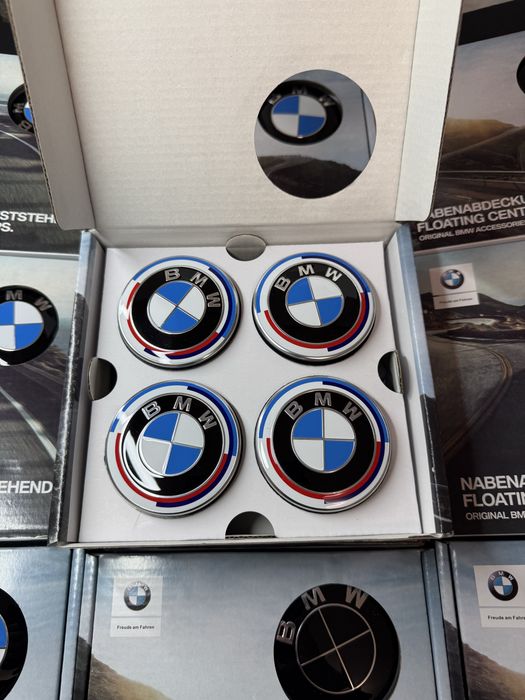 Capace rotative giroscopice BMW 56mm 68mm Alb Albastru Negru Aniversar