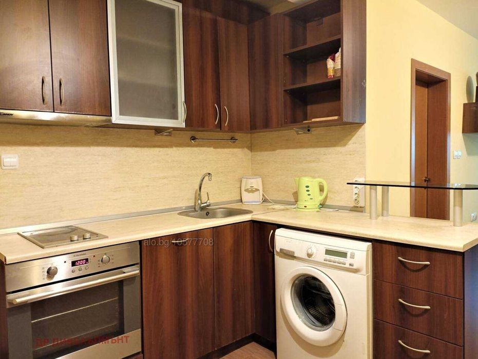 Продава се Двустаен апартамент в Свети Влас - 68 кв.м за 1148 €/кв.м - Снимка #3