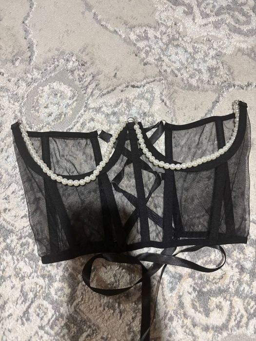 Корсет декоративный с бусами