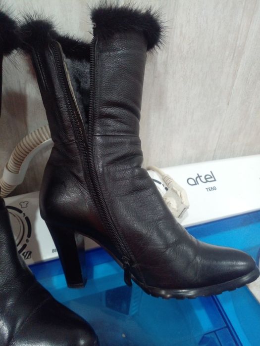 Продам обувь женскую