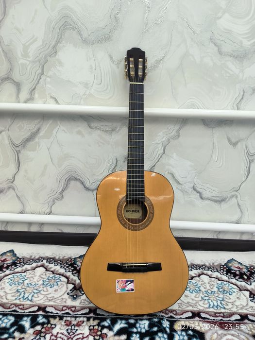 Akostika gitara sotlad