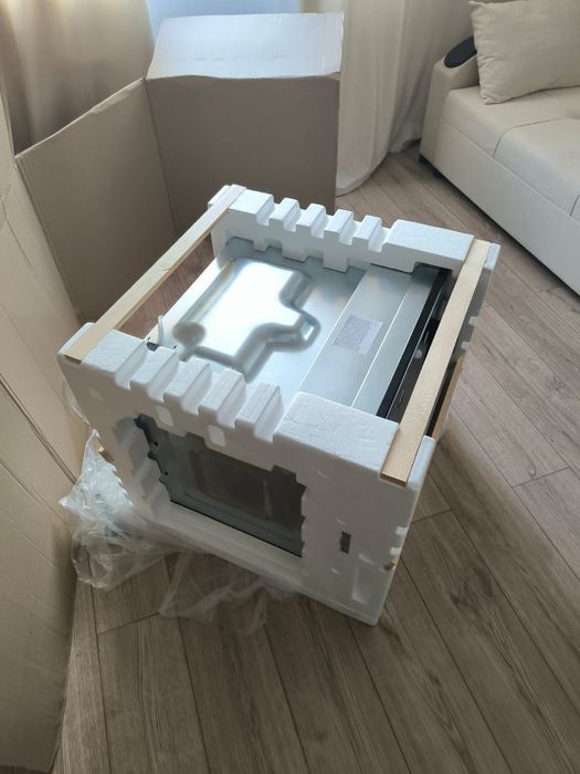 Духовой шкаф Hansa