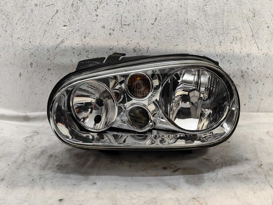 Фар за   Vw Golf 4