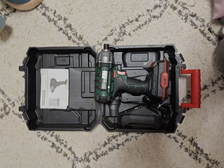 Vând filetanta cu impact Parkside PDSSA 20-LI A1