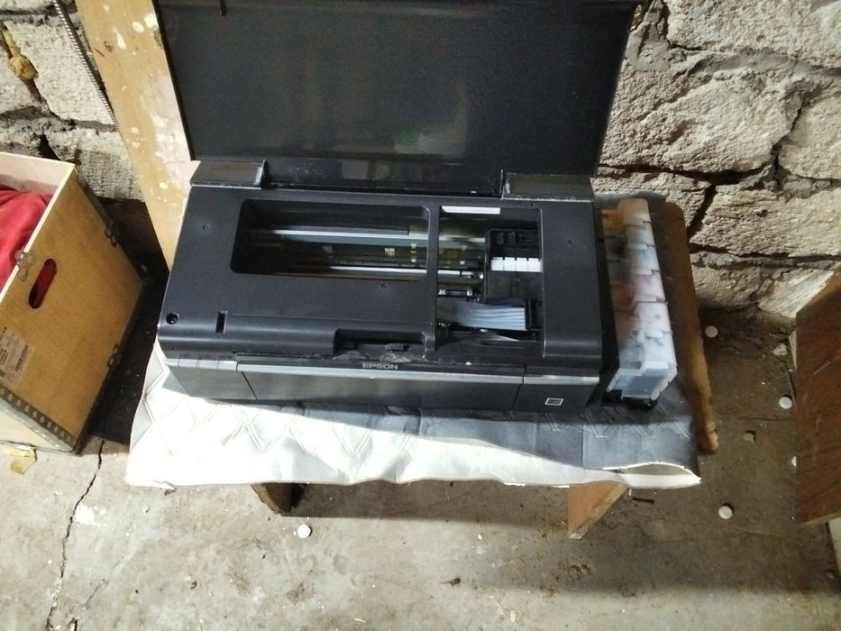 Продам цветном фото принтор