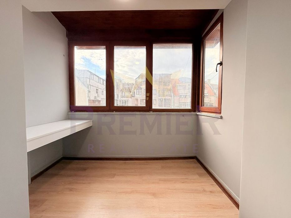 Продава се Двустаен апартамент в Варна, Зимно кино Тракия - 64 кв.м за 2110 €/кв.м - Снимка #3