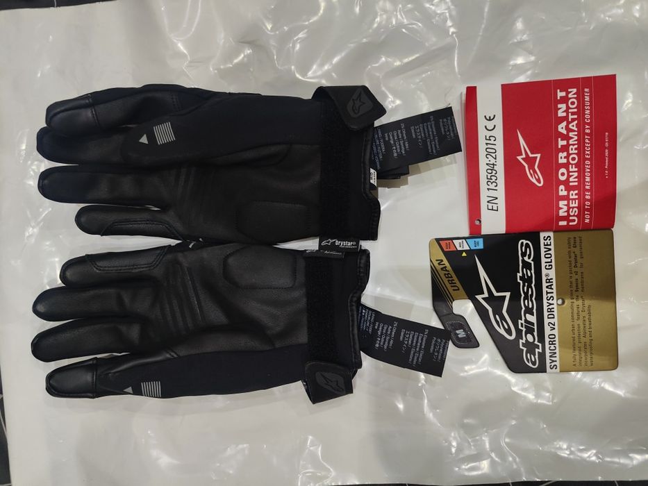 Перчатки Alpinestars Syncro v2 Drystar Gloves
Размер М

Нахо