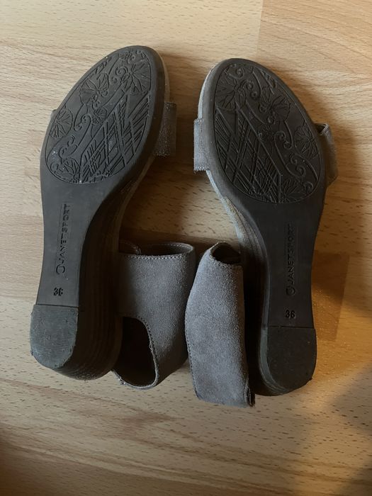 Sandale piele intoarsa gri