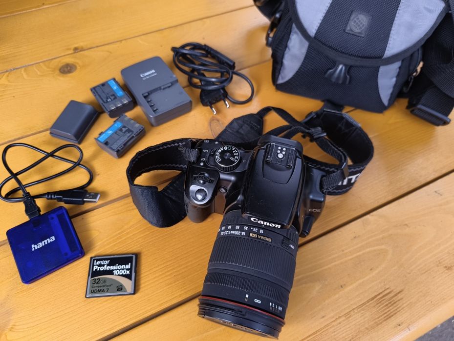 Canon 400d + obiectiv Sigma 18-200+ accesorii și grip