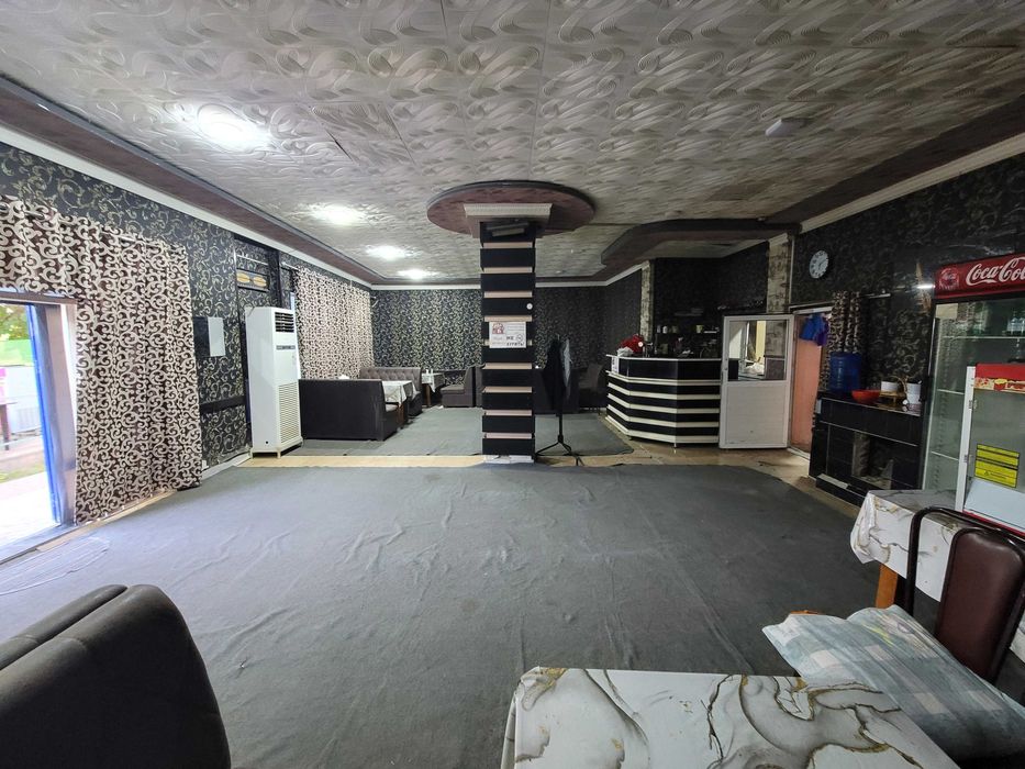 Tayyor ishlab turgan KAFE  sotiladi. Barcha komunikatsiya mavjud