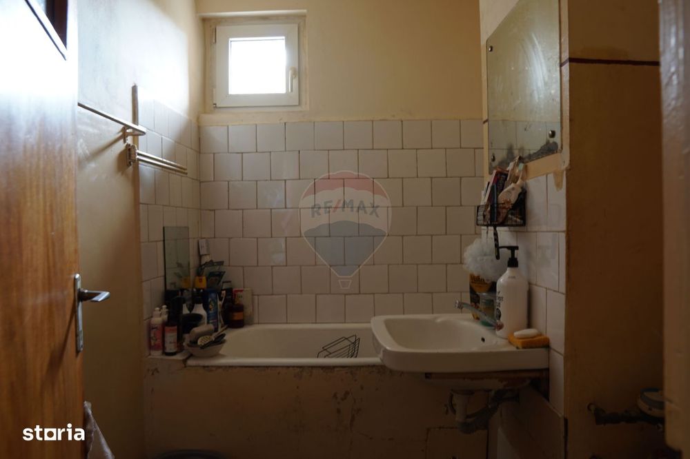 DE VANZARE Apartament 2 camere decomandat Piața Progresul