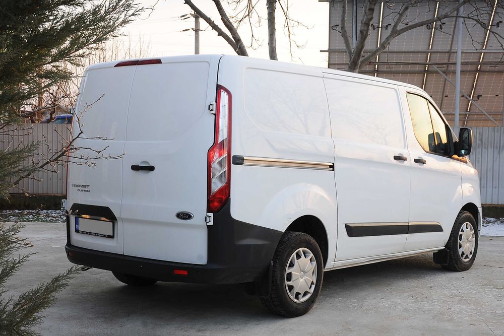 FORD Transit Custom 09.2016 2.2TDCi 125 CP E6 6 trepte AC Navi Camera