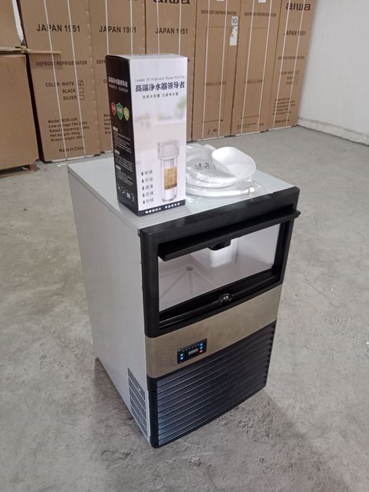 Ледогенератор premium Hurakan