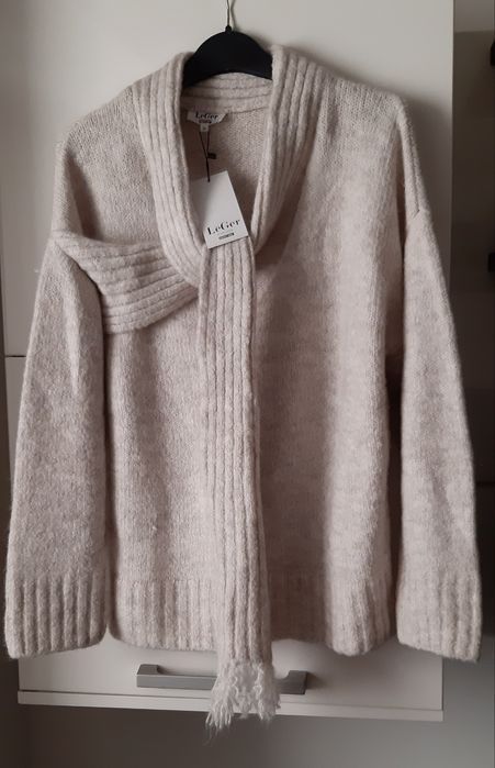 Pulover Le Ger nou din casmir lana vascoza si poliamida,model superb L