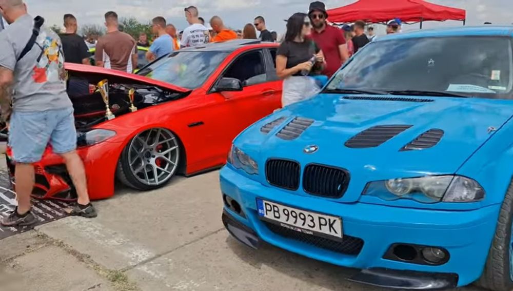 Решетки и раздувка за преден капак БМВ Е 36 Е46 Е90