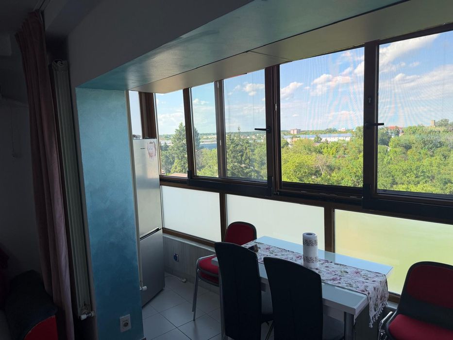 Apartament de Închiriat Voluntari de la 1 August