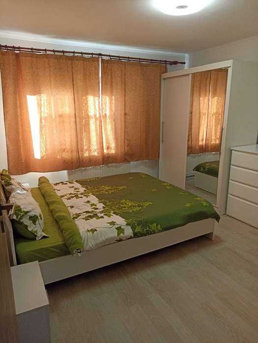Vand apartament 3 camere, zona soarelui