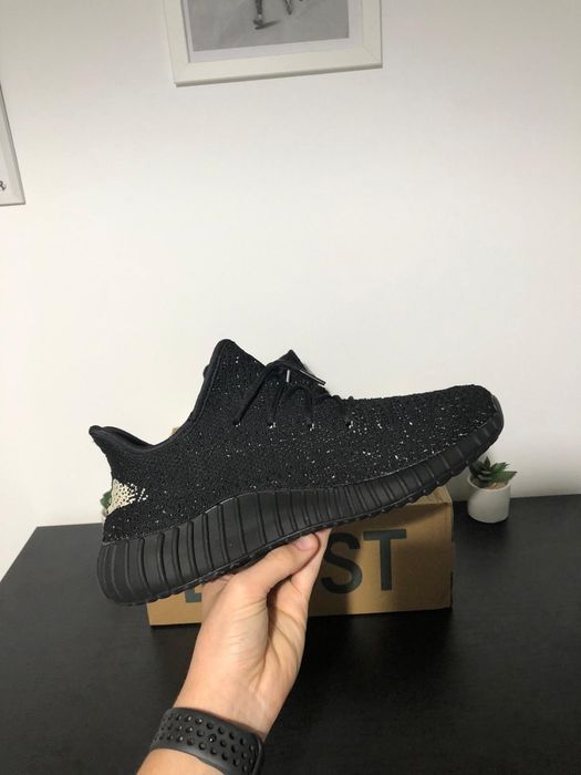 Yeezy 350 Oreo