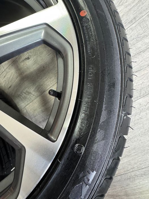 Set Roti Complet Audi A6 A7 A8 Q3 255 45 R19 de Vara