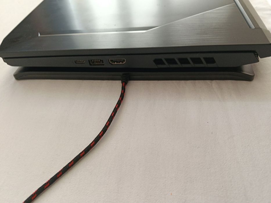 Продава се лаптоп(gaming)