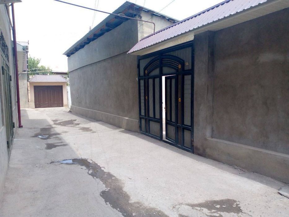 Srochni riverani orqasda uchastka sotamza