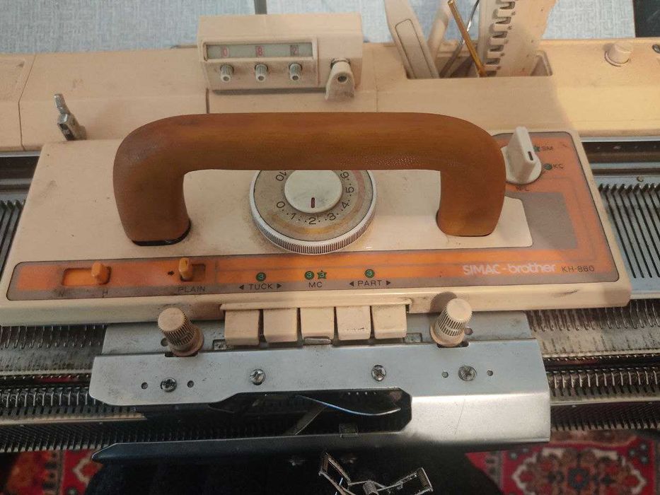 Вязальная машина