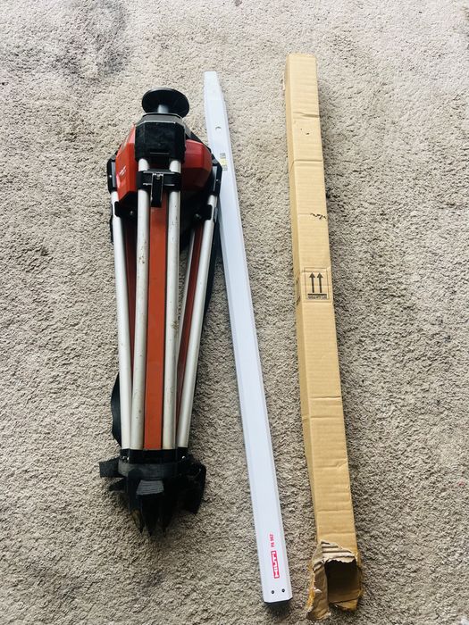 Hilti PRA 90 trepied telescopit plus rigla hilti