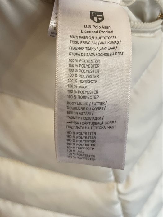 Белый пуховик U.S.Polo Assn., наполнитель пух-перо