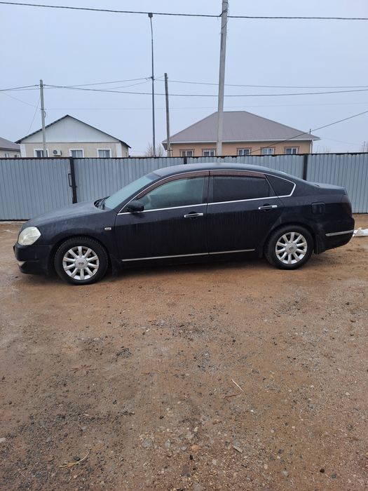 Машина сатамын Ниссан