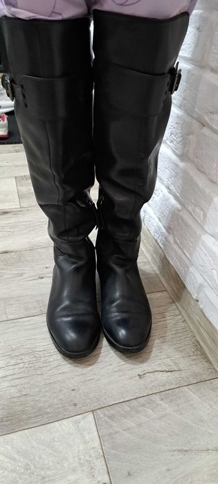 Продам сапоги женские