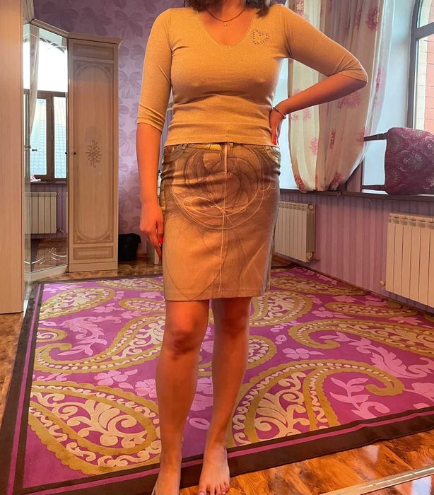 Продаю одежду 48 размер