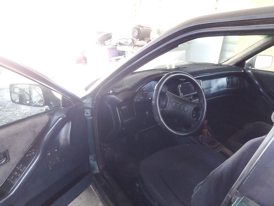 Продам Ауди 80 Б4 инжектор