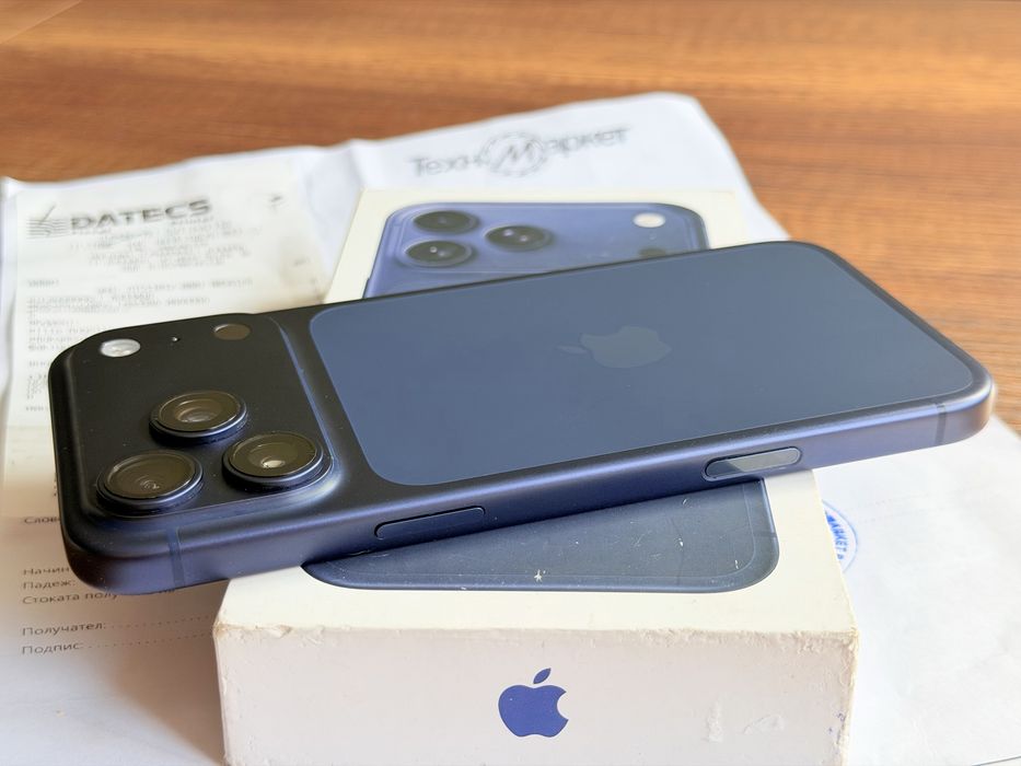 iPhone 17 Pro Max 65 зареждания Техномаркет!!!