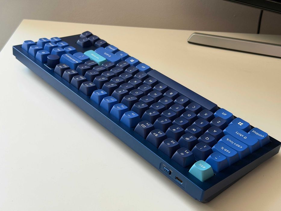 Tastatura mecanica Keychron Q3 QMK Aluminium Knob Navy Blue ANSI