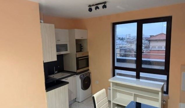 Дава се под наем Едностаен апартамент в София, Манастирски ливади - 45 кв.м за 597.21 € - Снимка #1