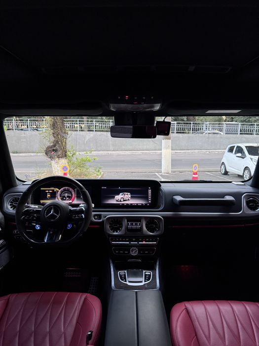 Mercedes Benz G63 AMG