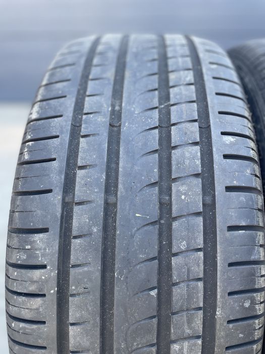 2x 275 45 20 Pirelli Pzero rosso