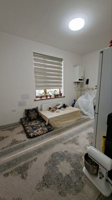 3 xonali uy sotiladi. Termiz Kurant Yangi Nasimiy domi