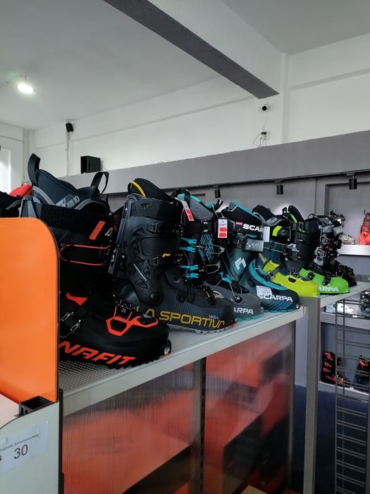 Clapari schiuri ski tura Dalbello,Tecnica, K2, Scarpa, Atomic, Lange