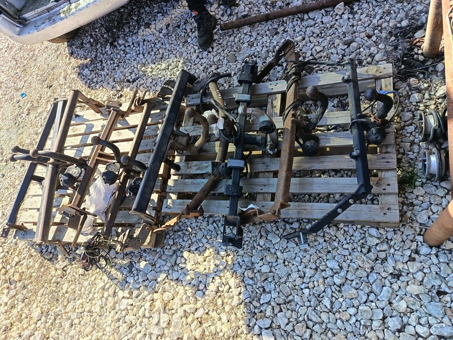 Теглич/Тегличи автомобил джип