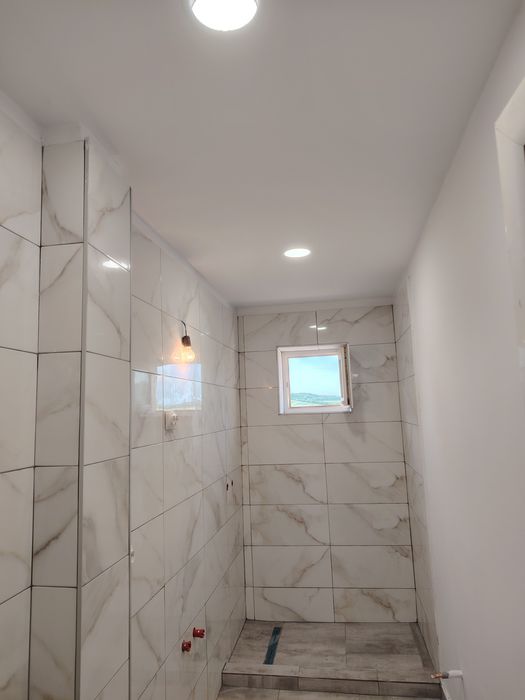 Caut de lucru după ora 3 in domeniu costructilor