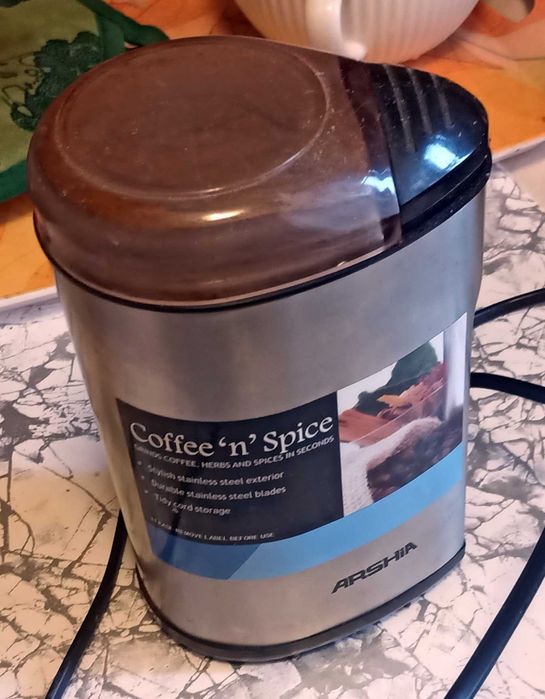 Удобная и простая кофемашина