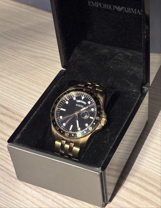 Ceas GUESS original, auriu, bărbătesc – brățară metalică