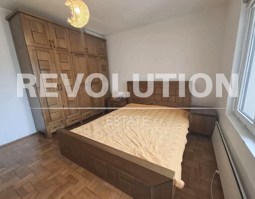 Дава се под наем Тристаен апартамент в Варна, ВИНС - 74 кв.м за 598.23 € - Снимка #5